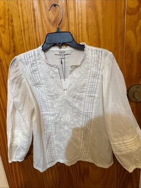 Joie Cream Embroidered V-Neck 100% Cotton Peasant Blouse.